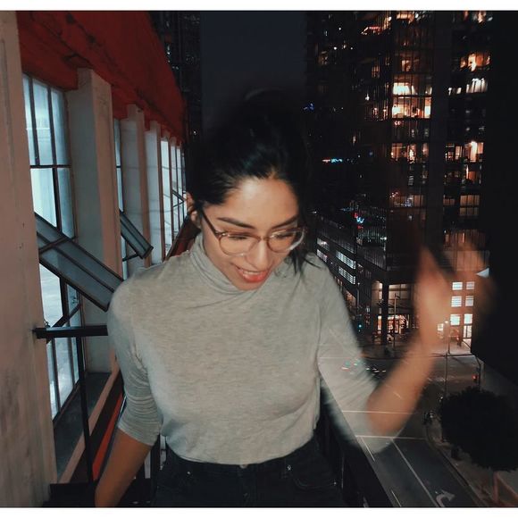 Meet your Posher, Cindy - Picture 1 of 1